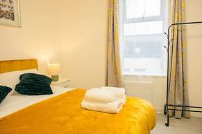 Stylish 3-bed Flat Near Cardiff City Centre Uni