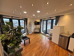 Luxury Penthouse Apartment With Private Parking
