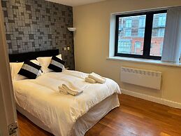 Luxury Penthouse Apartment With Private Parking