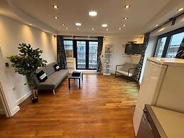 Luxury Penthouse Apartment With Private Parking