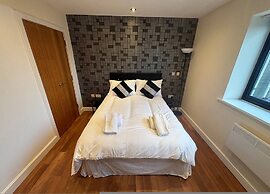 Luxury Penthouse Apartment With Private Parking