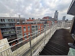 Luxury Penthouse Apartment With Private Parking