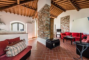 Panoramic Appartment With Garden