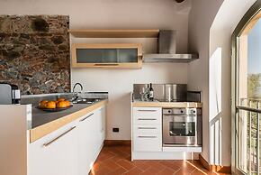 Panoramic Appartment With Garden