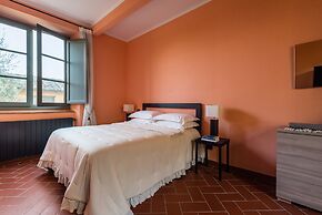 Panoramic Appartment With Garden