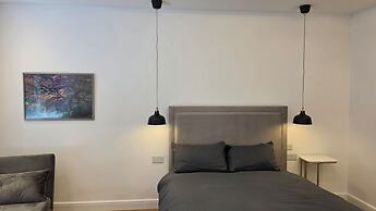 Harrow Boutique Suites and Rooms