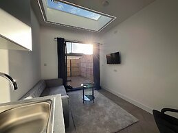 Harrow Boutique Suites and Rooms