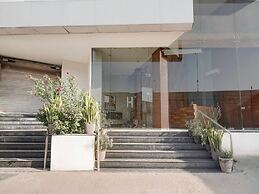 Deluxehotel Navjivan