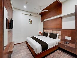 Deluxehotel Navjivan