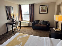 Escanaba Stay inn & suites