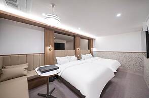 BROWNDOT HOTEL ANDONG OKDONG