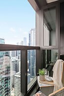 Stylish Pet-friendly 2br, Walk to Southern Cross