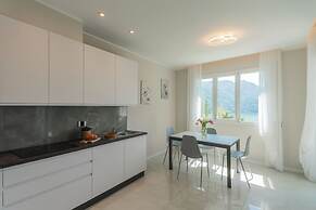 Villa Caterina–Lake View Terrace and Garden
