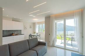 Villa Caterina–Lake View Terrace and Garden