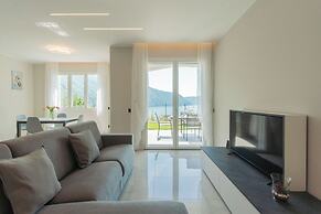 Villa Caterina–Lake View Terrace and Garden