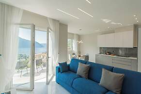Villa Caterina–Lake View Terrace and Garden