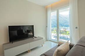 Villa Caterina–Lake View Terrace and Garden