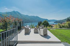 Villa Caterina–Lake View Terrace and Garden