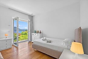 Villa Alessia,lake Maggiore View