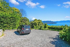 Villa Alessia,lake Maggiore View