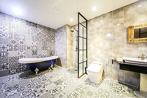 Heritage Hotel