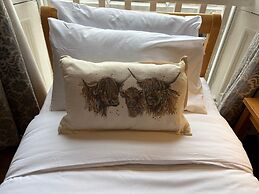 Regal Rooms