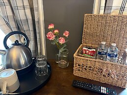 Regal Rooms