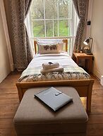 Regal Rooms