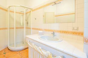 Cristal Apartments