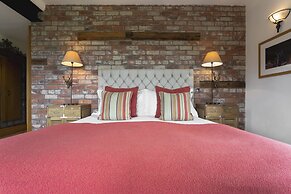 Lyth Valley - X6 Bed Country House Ridgestone