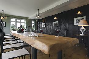 Lyth Valley - X6 Bed Country House Ridgestone