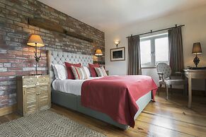 Lyth Valley - X6 Bed Country House Ridgestone