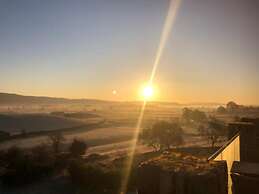 Lyth Valley - X6 Bed Country House Ridgestone