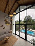 Dd's Roof Villas