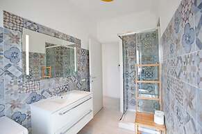 Surf and Windsurfer House Anzio