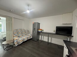 Apartment Sleeps 6 With Wifi
