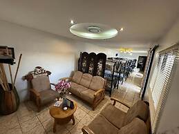 height909hostal