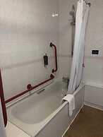 Monifieth Farm Hotel