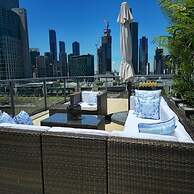 Charming 2-bedroom Apartment in Central Melbourne