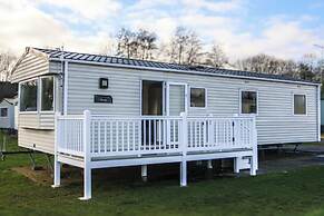 Static Caravan 3 Bed Sleeps 8 Dog Friendly Parking