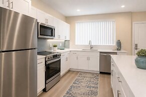 Averlyn Suites