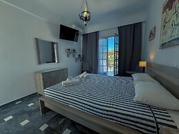 Tritonas Rooms