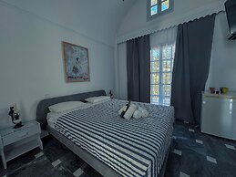 Tritonas Rooms
