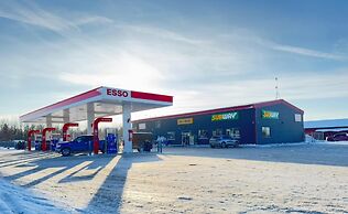 Richer Esso and Motel