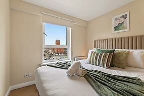 Stylish 2 Bed  2 Bathrooms Free Parking