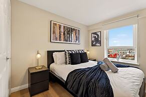 Stylish 2 Bed  2 Bathrooms Free Parking