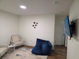 Brown Family Vacation Home - 4 Bedrooms- 3 Baths