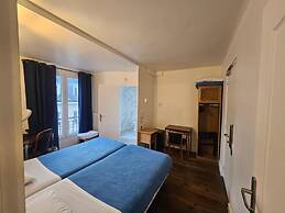 HOTEL LA LOUISIANE