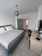 Xenia Room