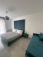 Xenia Room